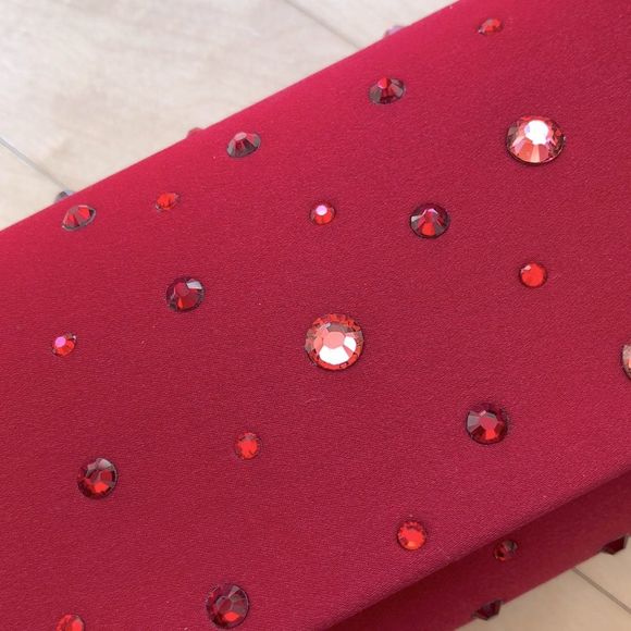 Inge Christopher KRYSTLE Swarovski Silk Clutch($178 on Inge Christopher website) - Picture 7 of 10